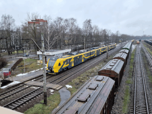 Daugmale, Dzelzceļa Stacija